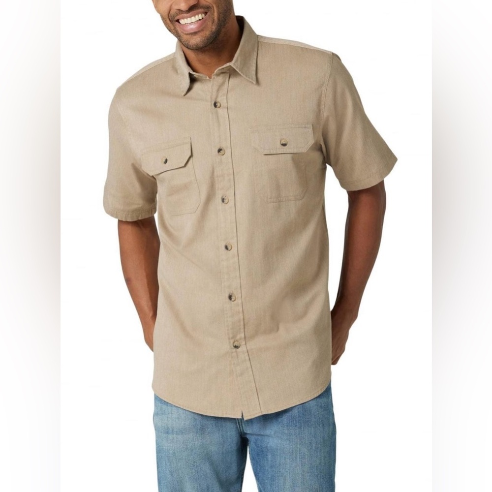 Wrangler Authentics Men's Short Sleeve Classic Woven Button‎ Down Shirt XL Tan